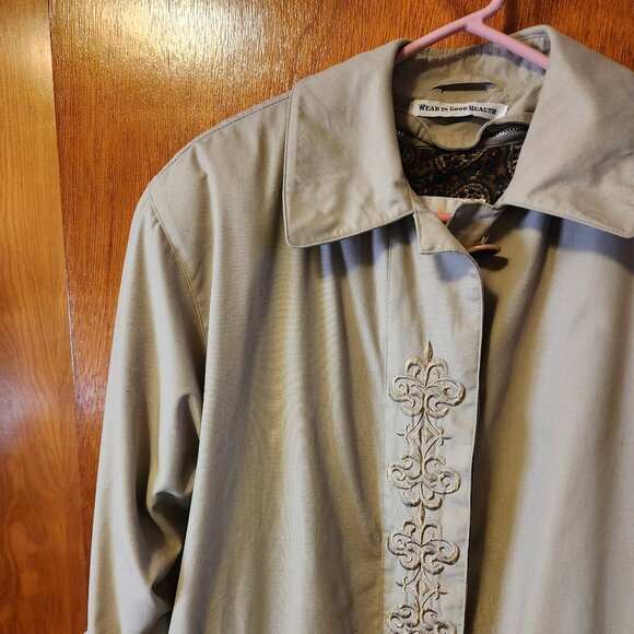 Women's Size 4P Misty Harbor Tan Trench Coat W/ Removable Liner - Picture 3 of 11